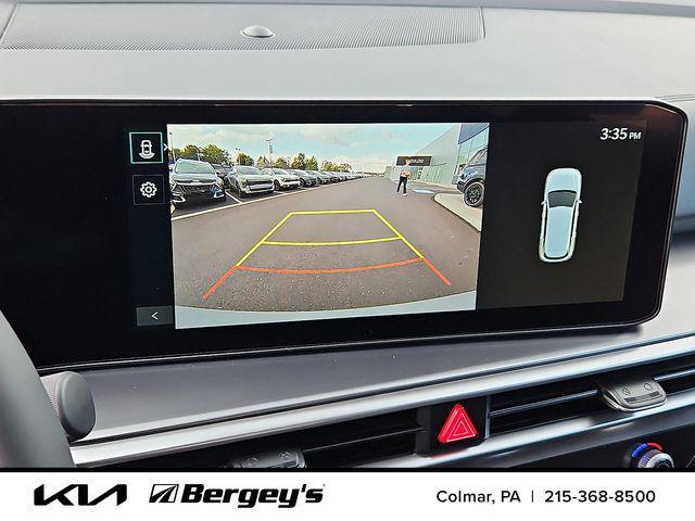 new 2025 Kia Sorento car, priced at $42,099