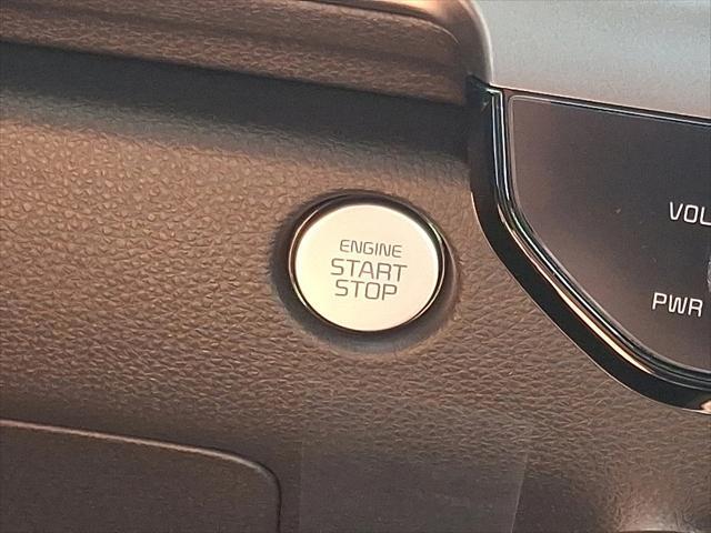 new 2025 Kia Carnival Hybrid car, priced at $52,486
