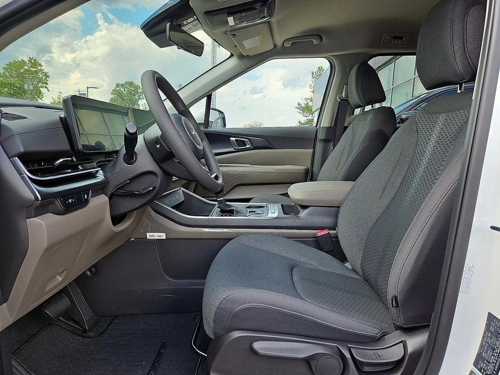 new 2026 Kia Carnival car, priced at $38,250