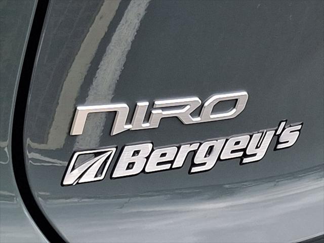 new 2025 Kia Niro car, priced at $31,360