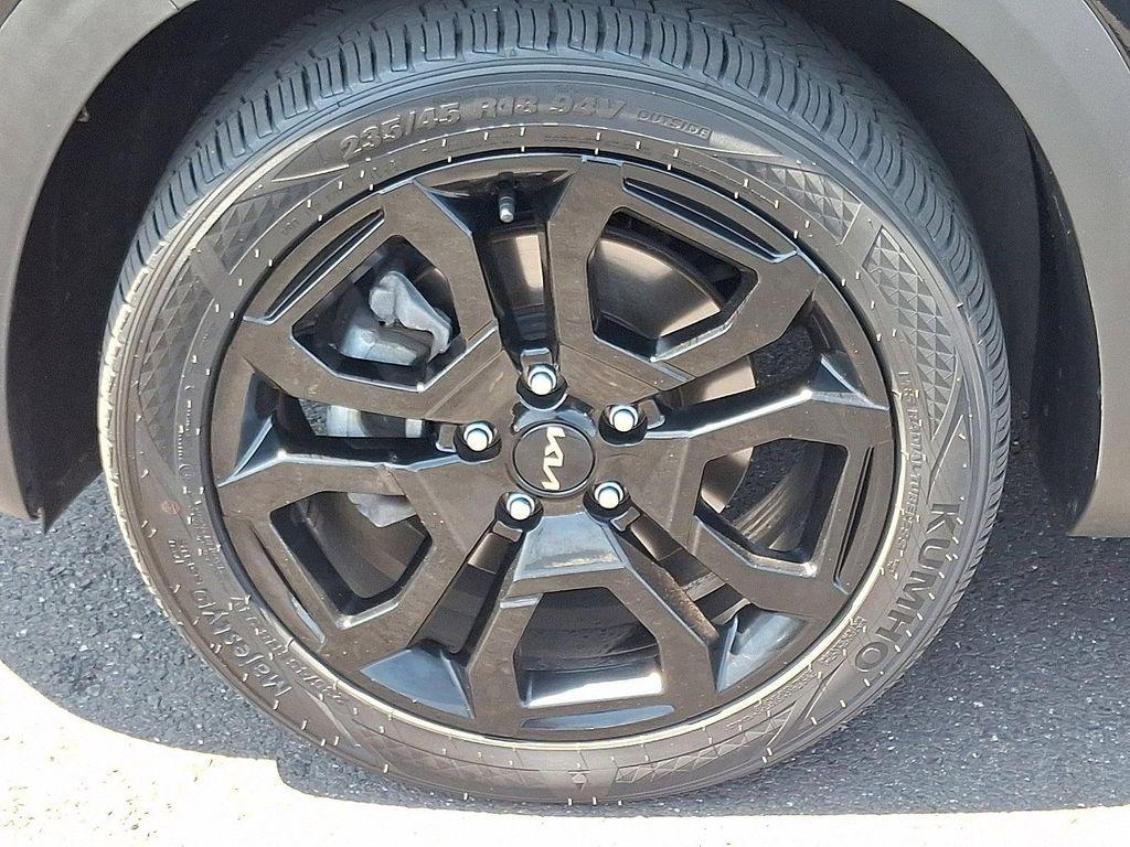 used 2024 Kia Seltos car, priced at $23,837