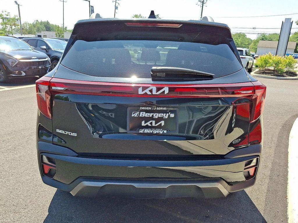 used 2024 Kia Seltos car, priced at $23,837