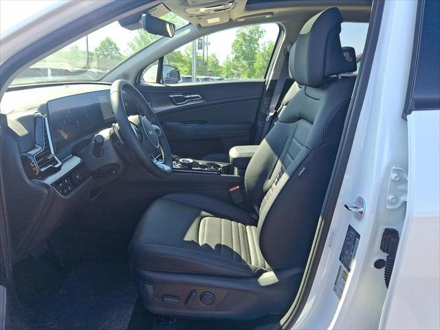 new 2025 Kia Sportage Hybrid car, priced at $39,355