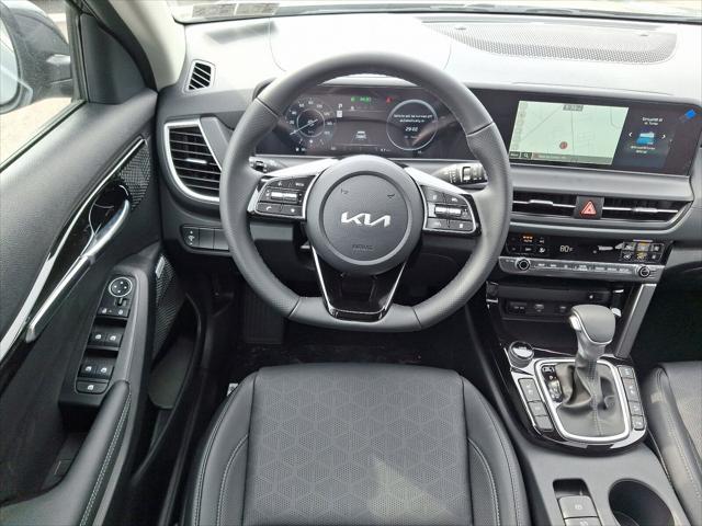 new 2025 Kia Seltos car, priced at $33,455