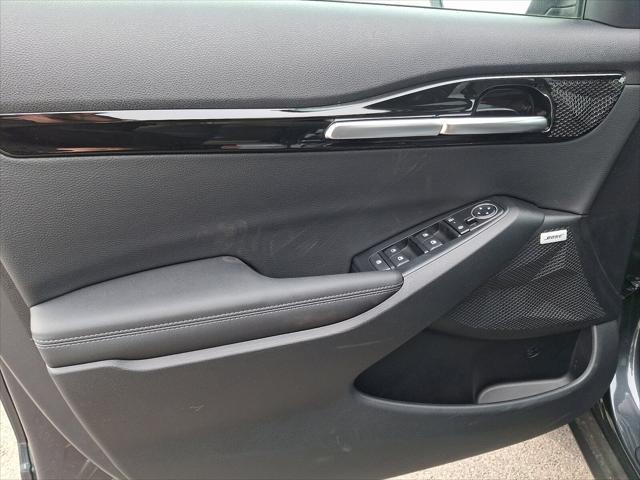 new 2025 Kia Seltos car, priced at $33,455