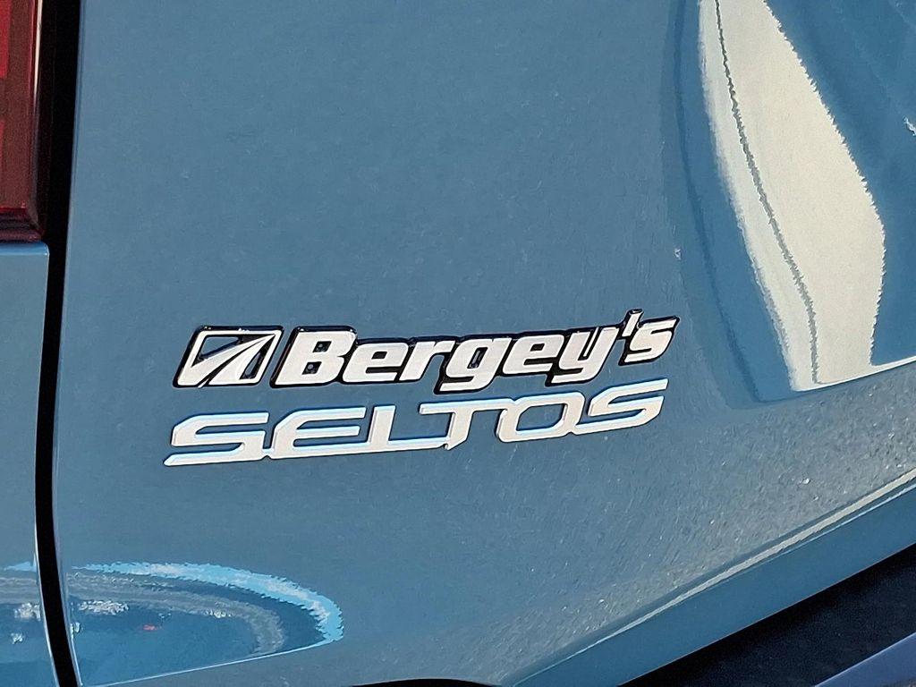 new 2025 Kia Seltos car, priced at $27,325