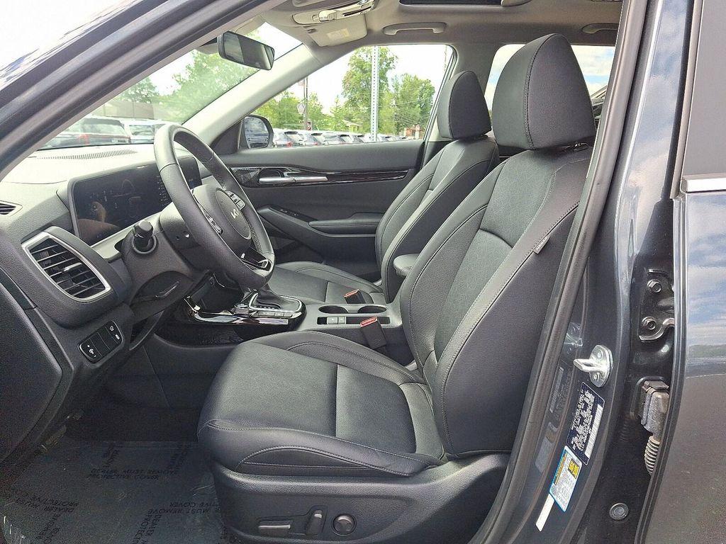 used 2024 Kia Seltos car, priced at $26,759