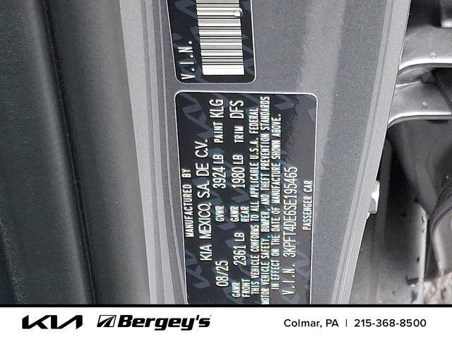 new 2025 Kia K4 car, priced at $23,882