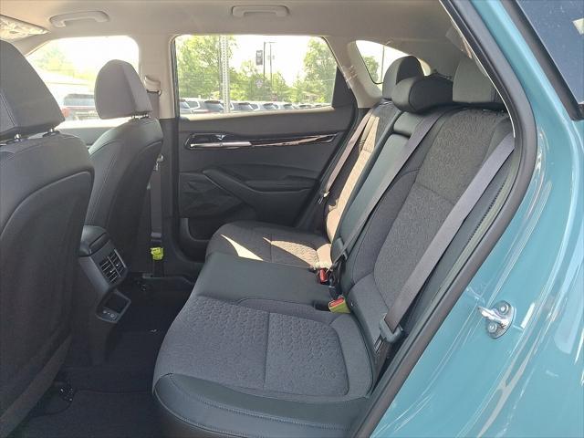 new 2025 Kia Seltos car, priced at $27,325