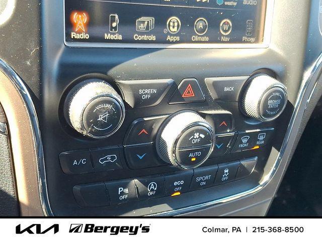 used 2017 Jeep Grand Cherokee car, priced at $13,462