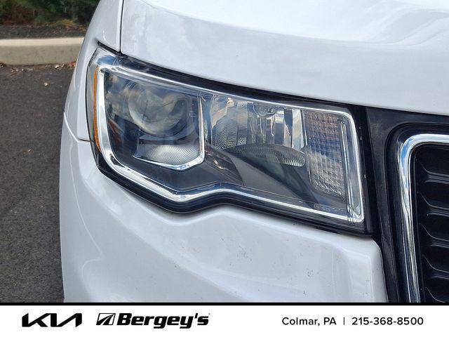 used 2017 Jeep Grand Cherokee car, priced at $14,727