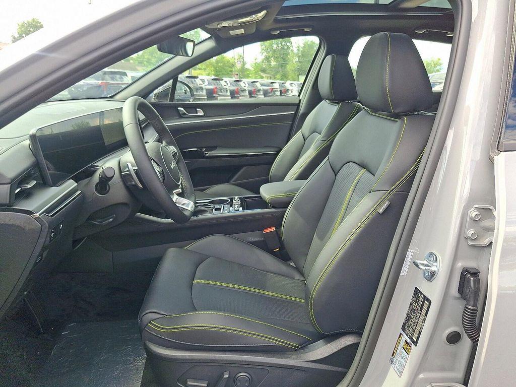 new 2026 Kia K5 car, priced at $37,823