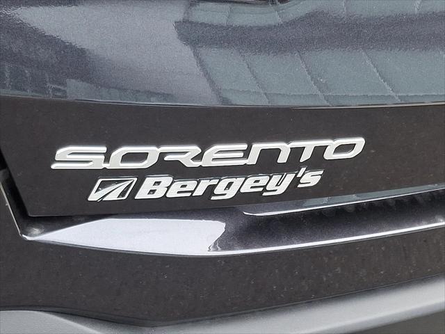 new 2025 Kia Sorento car, priced at $36,047