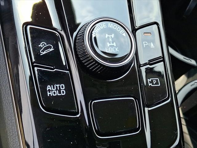 new 2025 Kia Sportage Hybrid car, priced at $34,910
