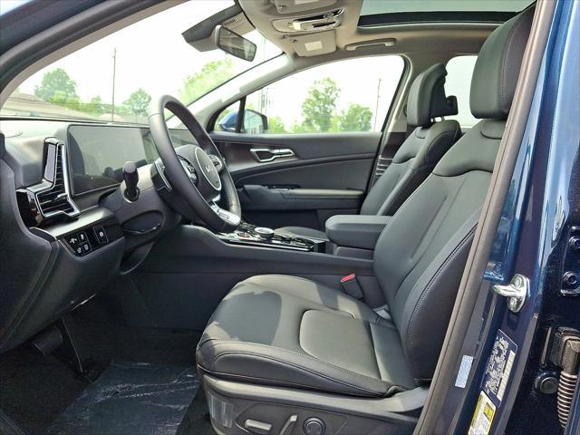 new 2025 Kia Sportage Hybrid car, priced at $34,910
