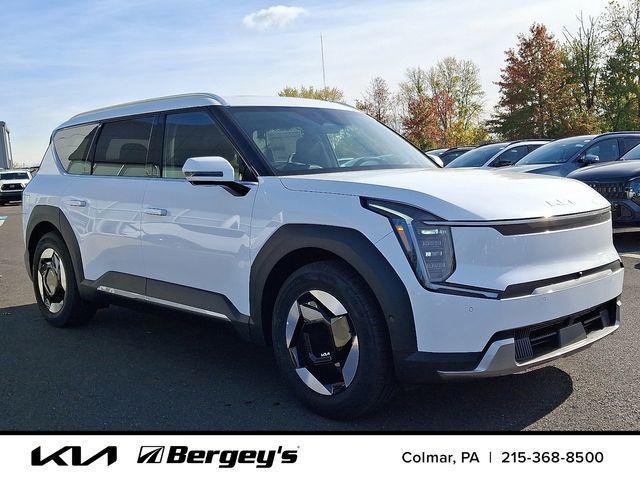 new 2026 Kia EV9 car, priced at $66,520