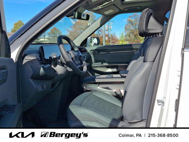 new 2026 Kia EV9 car, priced at $66,520