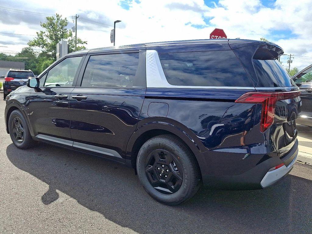 new 2026 Kia Carnival car, priced at $37,755