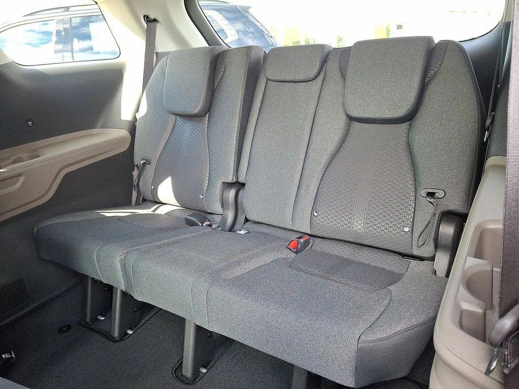 new 2026 Kia Carnival car, priced at $37,755