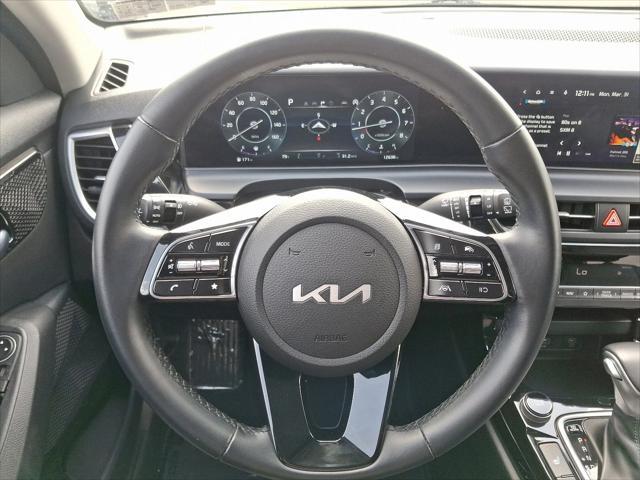 used 2024 Kia Seltos car, priced at $23,998