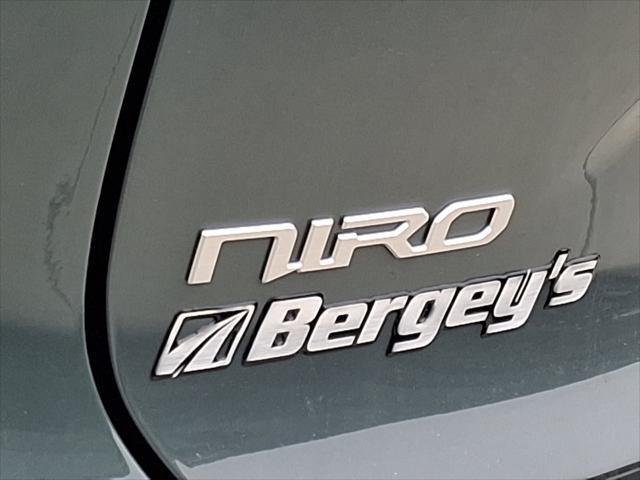 new 2025 Kia Niro car, priced at $33,660