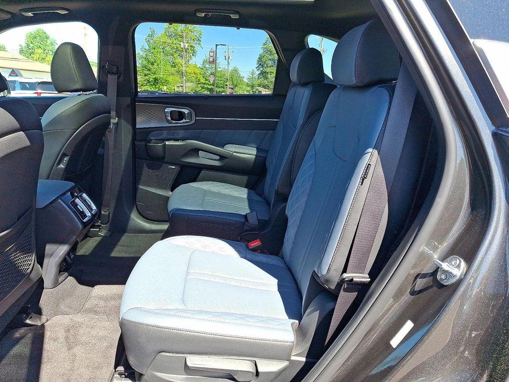 used 2025 Kia Sorento Plug-In Hybrid car, priced at $43,359