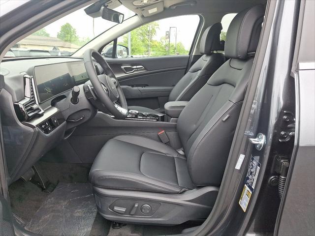 new 2025 Kia Sportage Hybrid car, priced at $33,805