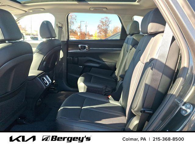 new 2026 Kia Sorento Hybrid car, priced at $45,020