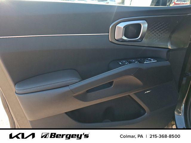 new 2026 Kia Sorento Hybrid car, priced at $45,020