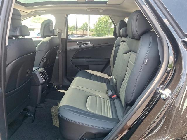 new 2025 Kia Sportage Hybrid car, priced at $38,960