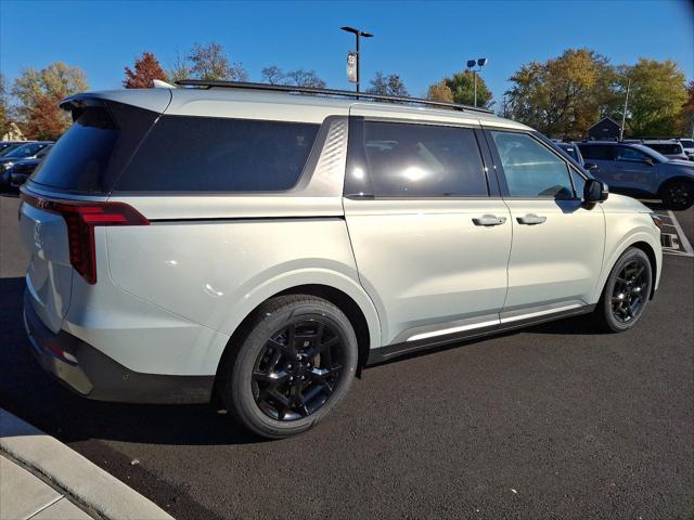 new 2025 Kia Carnival car, priced at $51,460