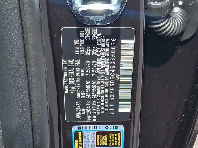 new 2025 Kia Telluride car, priced at $43,030