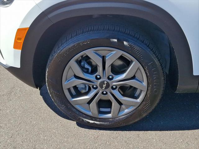 used 2024 Kia Seltos car, priced at $24,557