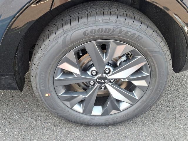 new 2025 Kia Sportage Hybrid car, priced at $38,960