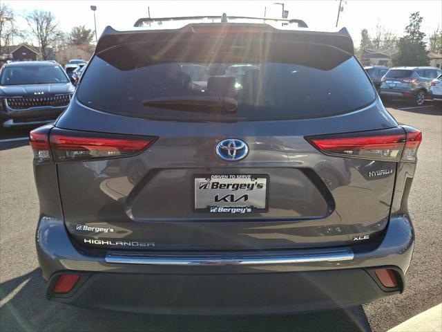 used 2021 Toyota Highlander Hybrid car, priced at $36,959