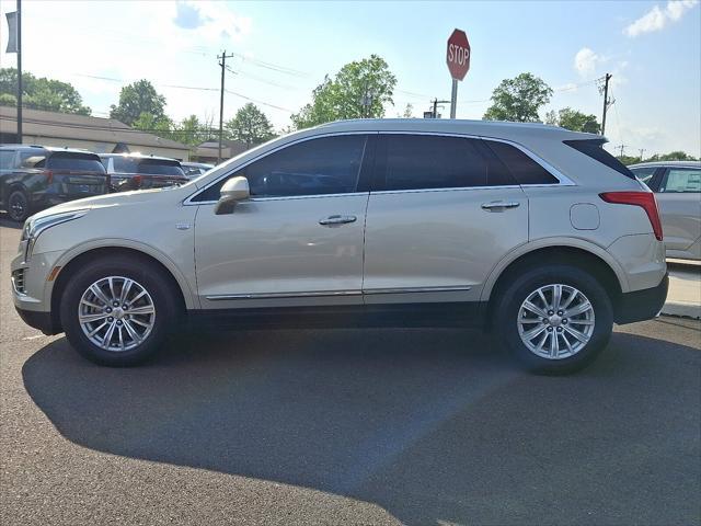 used 2017 Cadillac XT5 car, priced at $13,999