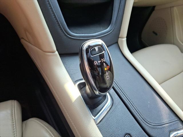 used 2017 Cadillac XT5 car, priced at $13,999
