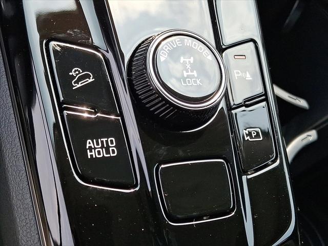 new 2025 Kia Sportage Hybrid car, priced at $39,355