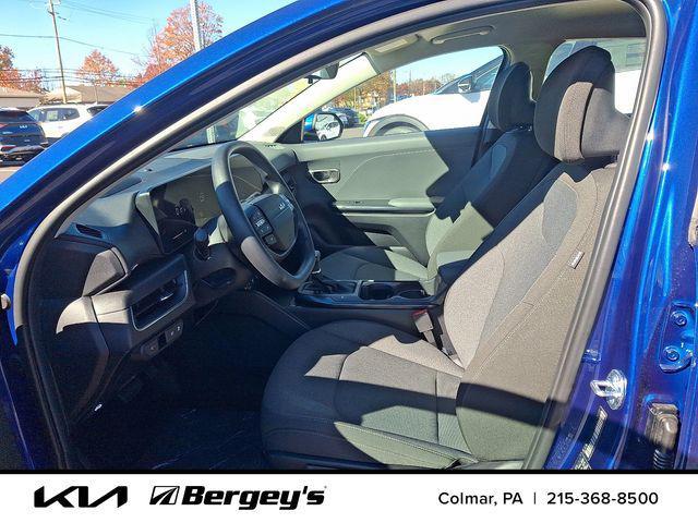 new 2025 Kia K4 car, priced at $23,882