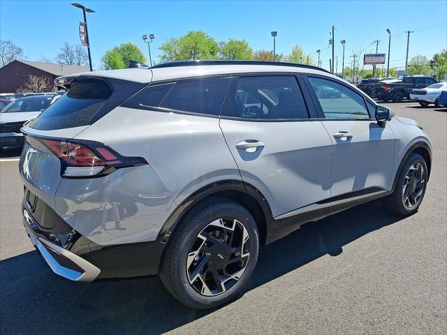 new 2025 Kia Sportage car, priced at $39,330