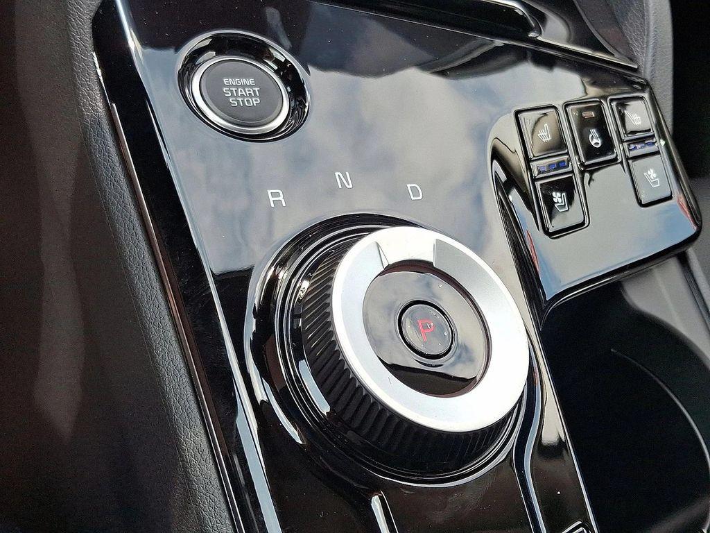 new 2025 Kia Sportage Hybrid car, priced at $38,960