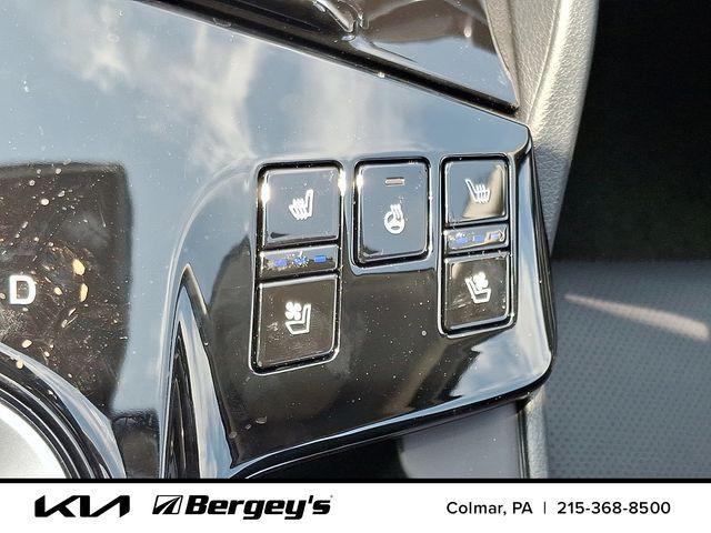 new 2025 Kia Sportage Hybrid car, priced at $37,733