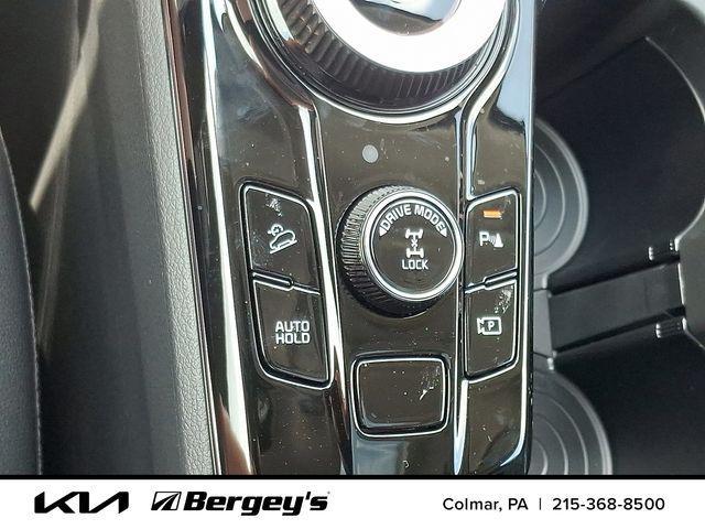 new 2025 Kia Sportage Hybrid car, priced at $37,733