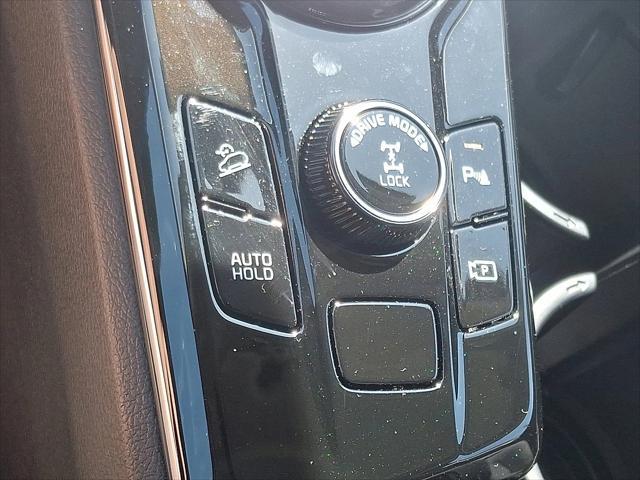 new 2025 Kia Sportage Hybrid car, priced at $34,420