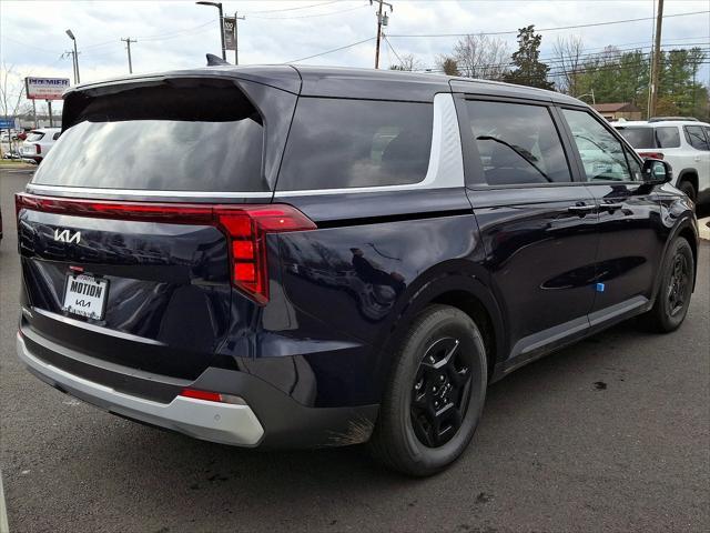 new 2025 Kia Carnival car, priced at $40,300