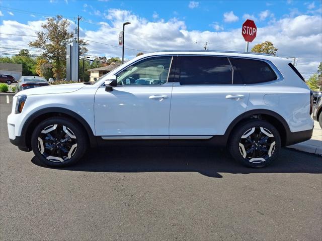 used 2024 Kia Telluride car, priced at $42,559