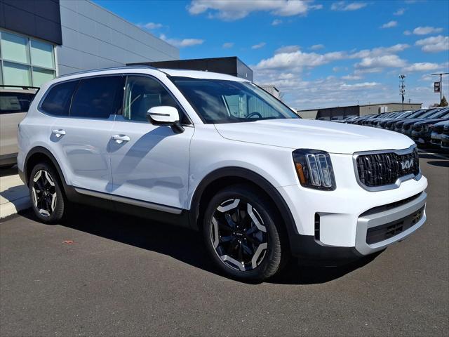 used 2024 Kia Telluride car, priced at $42,559