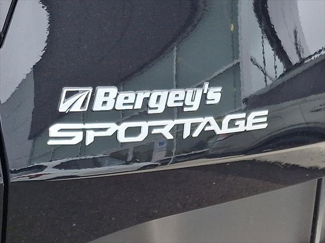 new 2025 Kia Sportage Hybrid car, priced at $34,910
