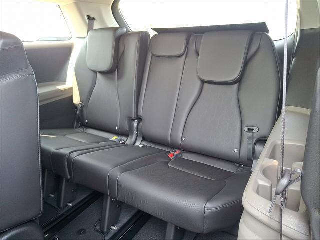 new 2026 Kia Carnival car, priced at $40,690