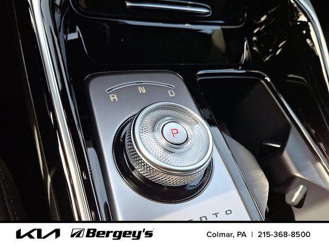 new 2026 Kia Sorento Hybrid car, priced at $49,475